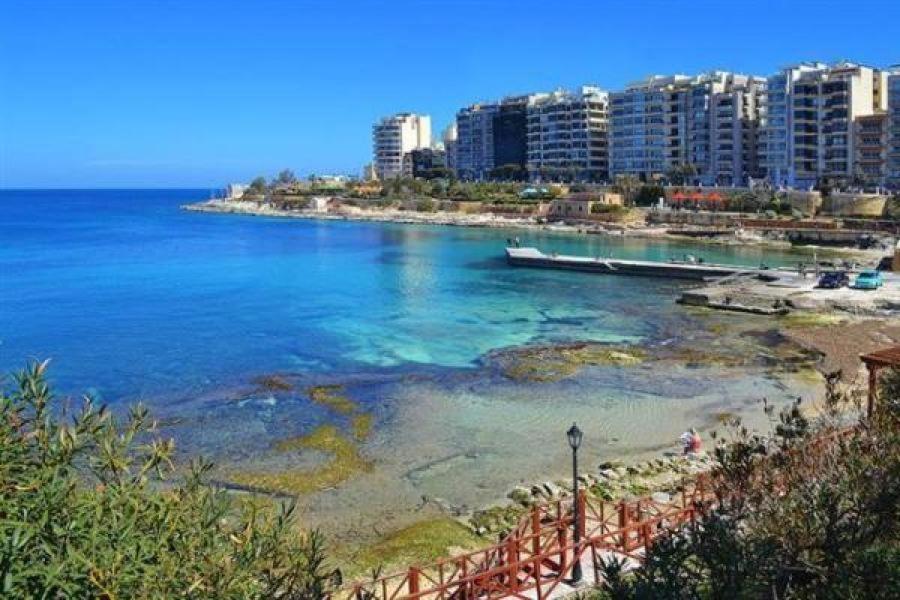 Splendid Seaside Retreat On Spinola Bay Leilighet Saint Julian's Eksteriør bilde