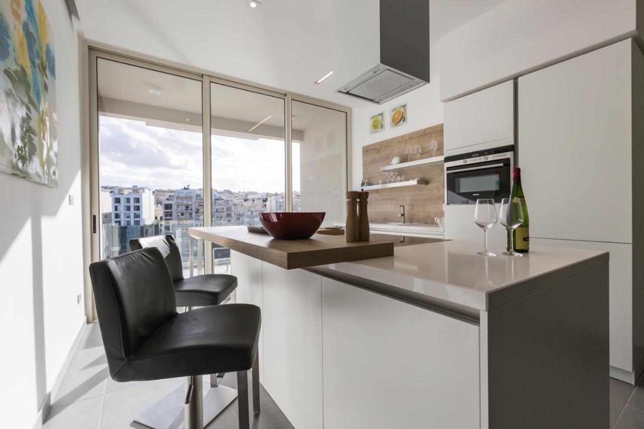 Splendid Seaside Retreat On Spinola Bay Leilighet Saint Julian's Eksteriør bilde